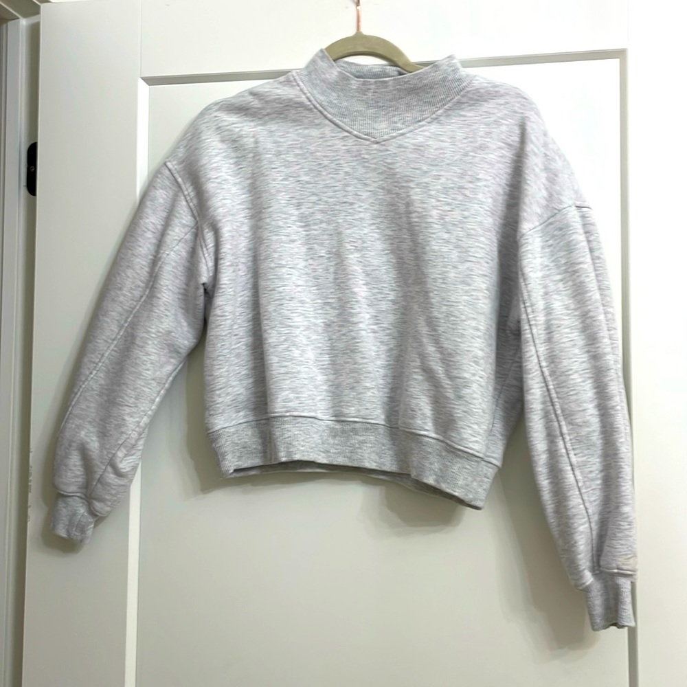 Dynamite cropped high neck sweatshirt